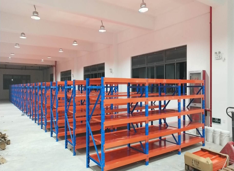 層（céng）板貨架訂做案例展示